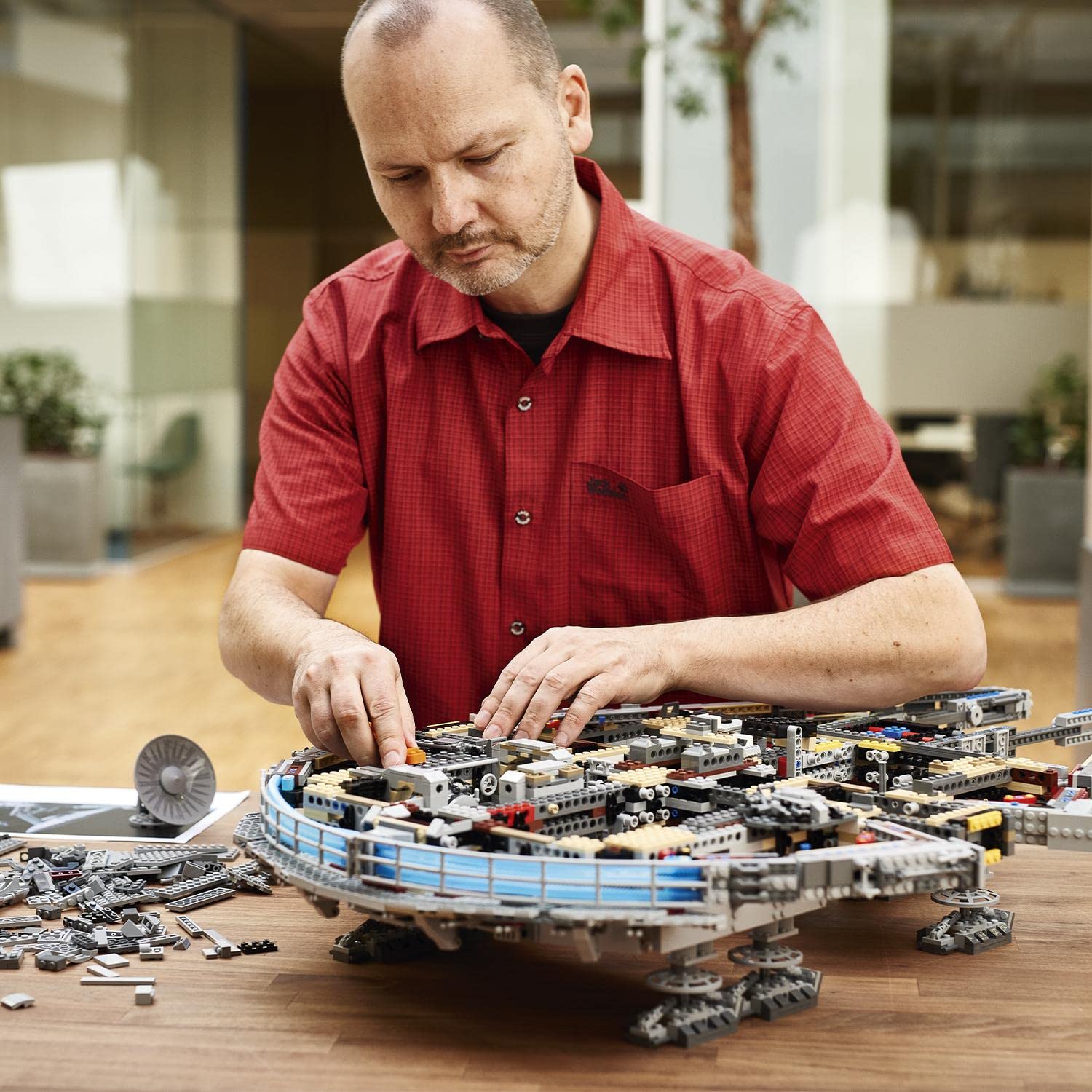LEGO Star Wars Millennium Falcon, UCS Set for Adults, Model Kit to Build with Han Solo, Princess Leia & Chewbacca Minifigures, Plus Droid Figure,