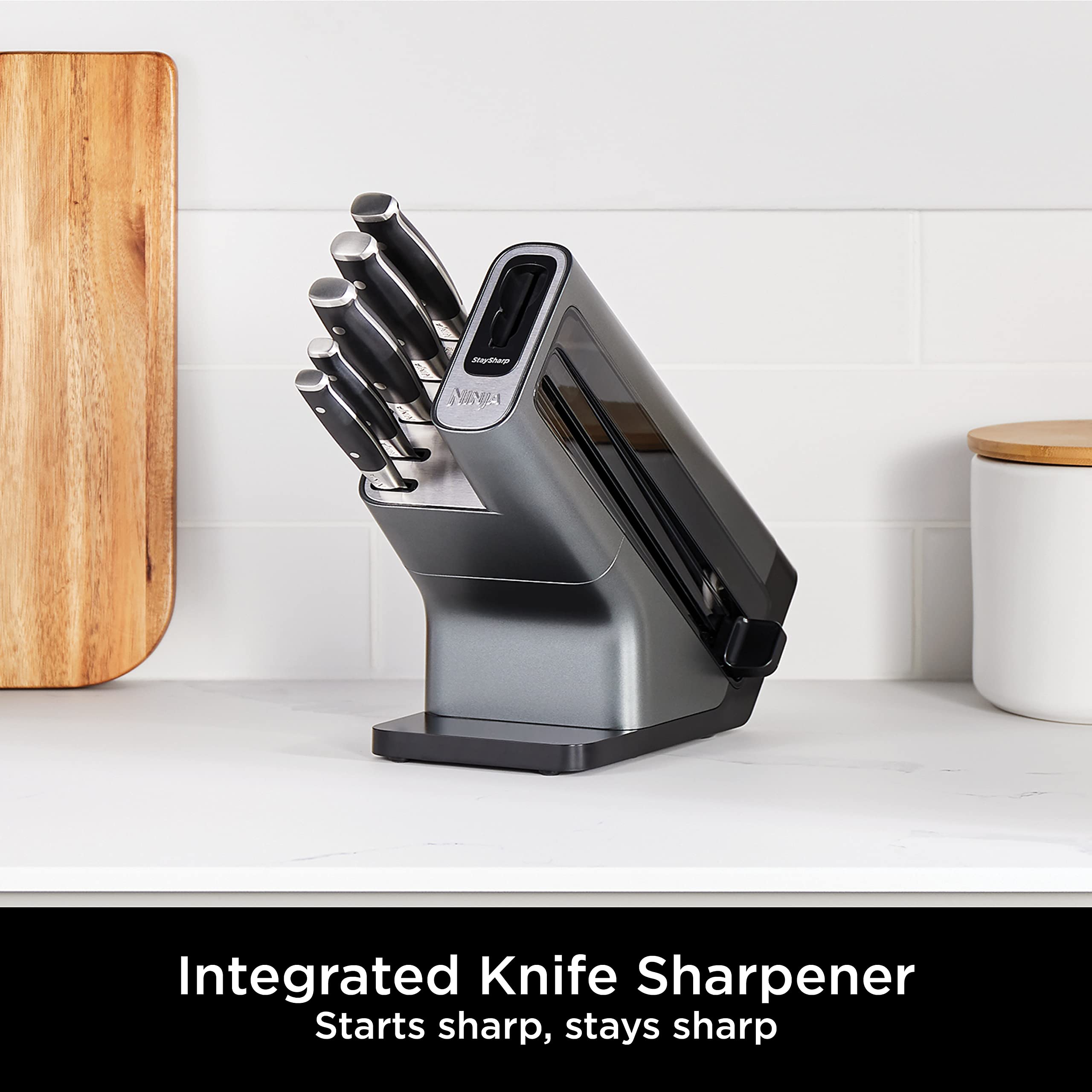 Ninja Foodi StaySharp Knife Block with Integrated Sharpener, 5-Piece Knife Set includes Chef, Bread, Slicing, Utility, Paring Knives, Stainless Steel